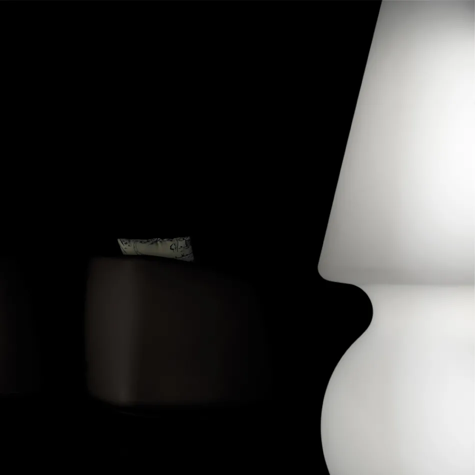 Alvarez utomhusgolvlampa med LED-ljus i polyeten Tillverkad i Italien Viadurini