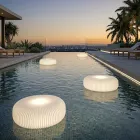 Disco utomhusgolvlampa i vit polyeten Tillverkad i Italien Viadurini
