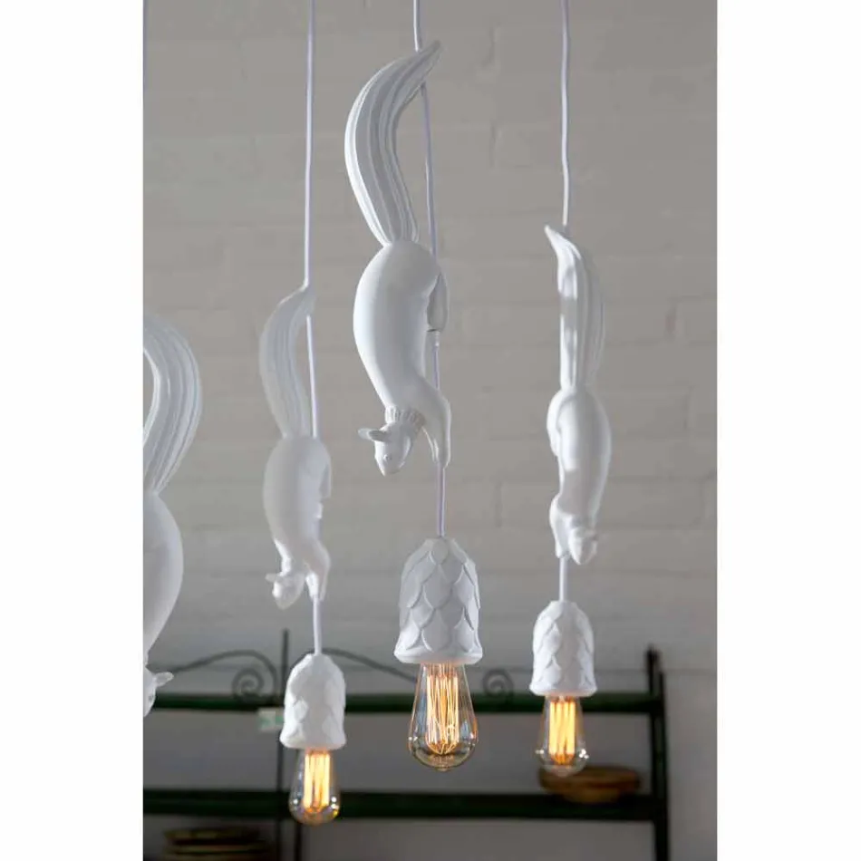 Hängande lampa i matt vit keramik med ekorre och ekollon - ekorre Viadurini