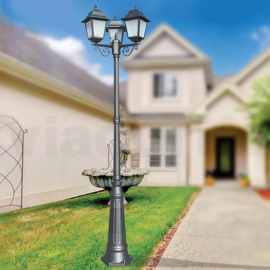 249 cm hög gatlykta i antracitglas och aluminium Tillverkad i Italien - Scintilla Viadurini