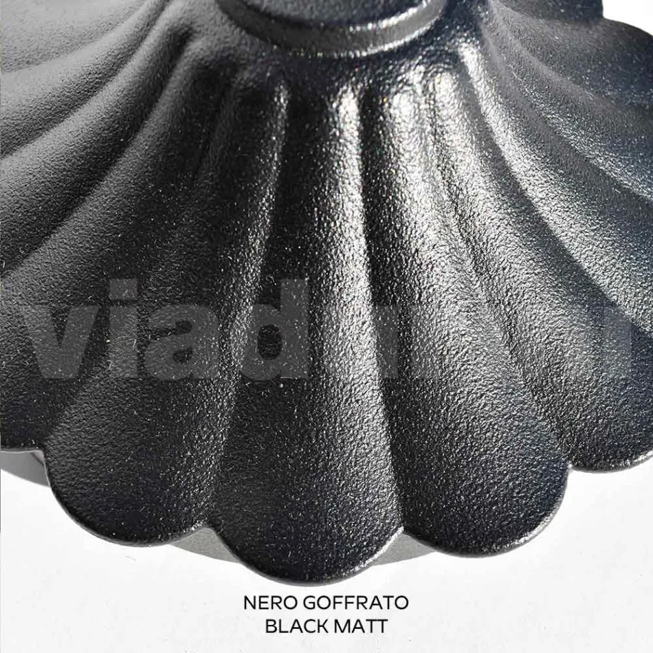 Utomhuslyktstolpe 212 cm i svart akryl och aluminium Tillverkad i Italien - Trovanero Viadurini