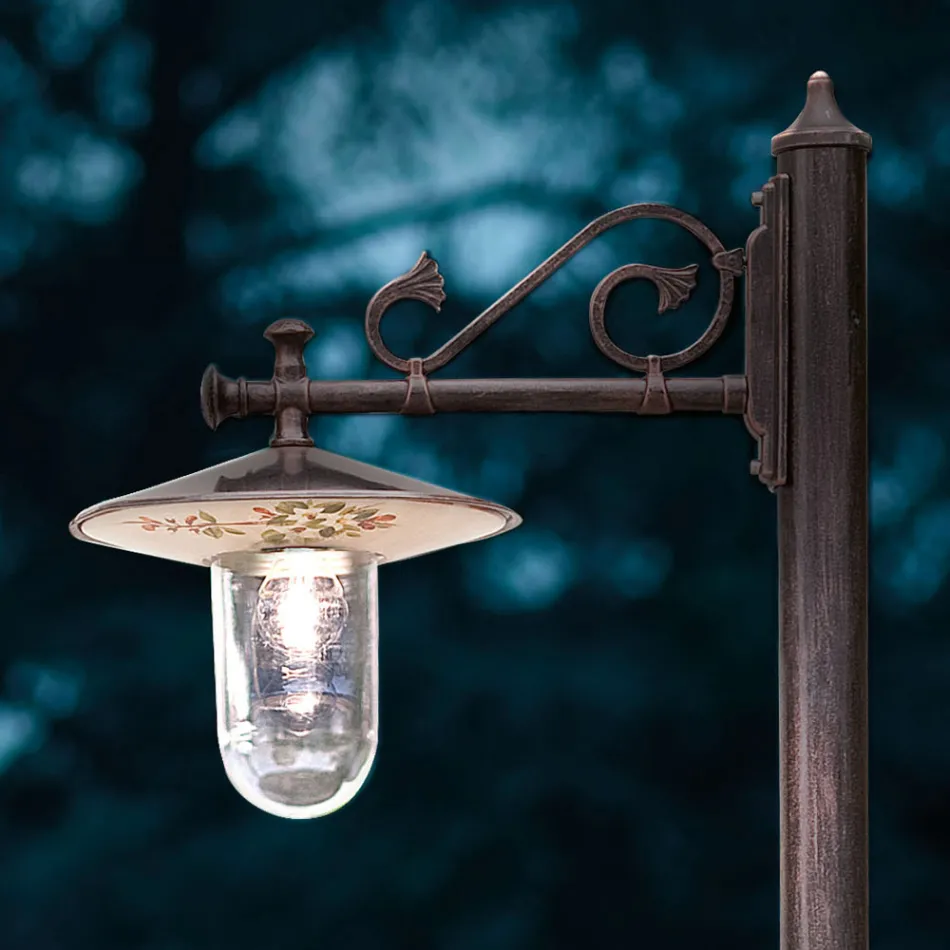 Utomhuslyktstolpe i klassisk handmålad dekorerad aluminium - Genua Viadurini