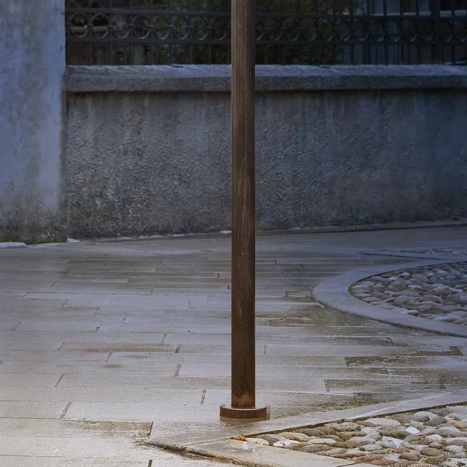 Trädgårdslampa i aluminium med 1 eller 2 eller 3 lampor Design - Campobasso Viadurini