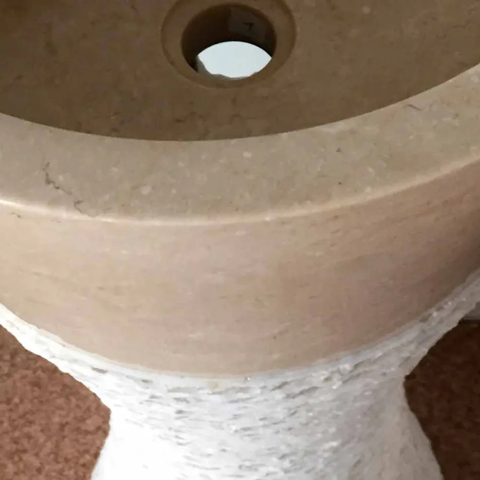 Vit kolumn handfat i Iris natursten, unikt stycke Viadurini