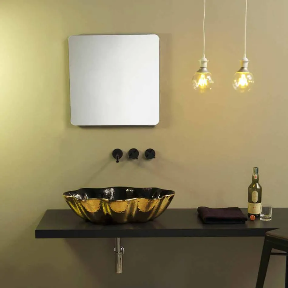 Countertop tvättställ i svart och guld keramik design gjord i Italien Cubo Viadurini