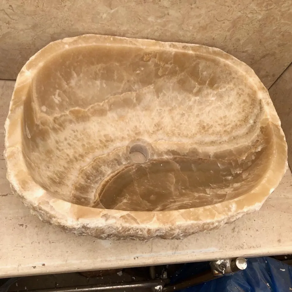 Bänkskivan handfat för Laia badrum i natursten Viadurini