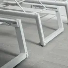 Solsäng utomhus i aluminium och textilen med infällbara hjul, 2 delar - Åsna Viadurini