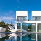 Design Chaise Longue Garden Lounger i vit plast - Zoe av Mayyour Viadurini