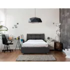 Säng i full storlek med vadderad sänggavel och fötter Made in Italy - Aaron Viadurini