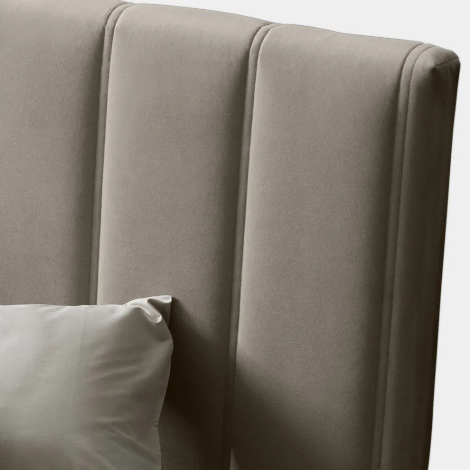 Dubbelsäng 160x190 med quiltning med breda vertikala band - Magan Viadurini