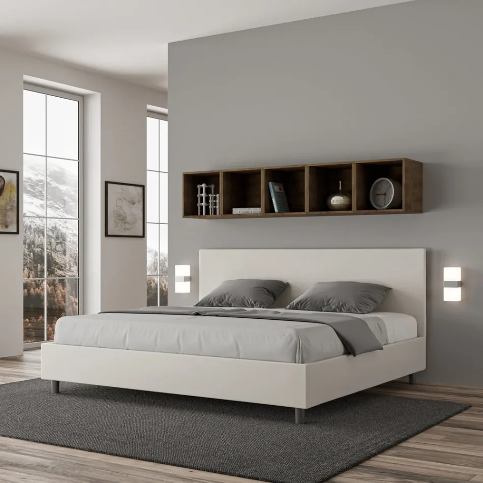 Dubbelsäng 200x200 cm med huvudgavel i konstläder Tillverkad i Italien - Pallone Viadurini