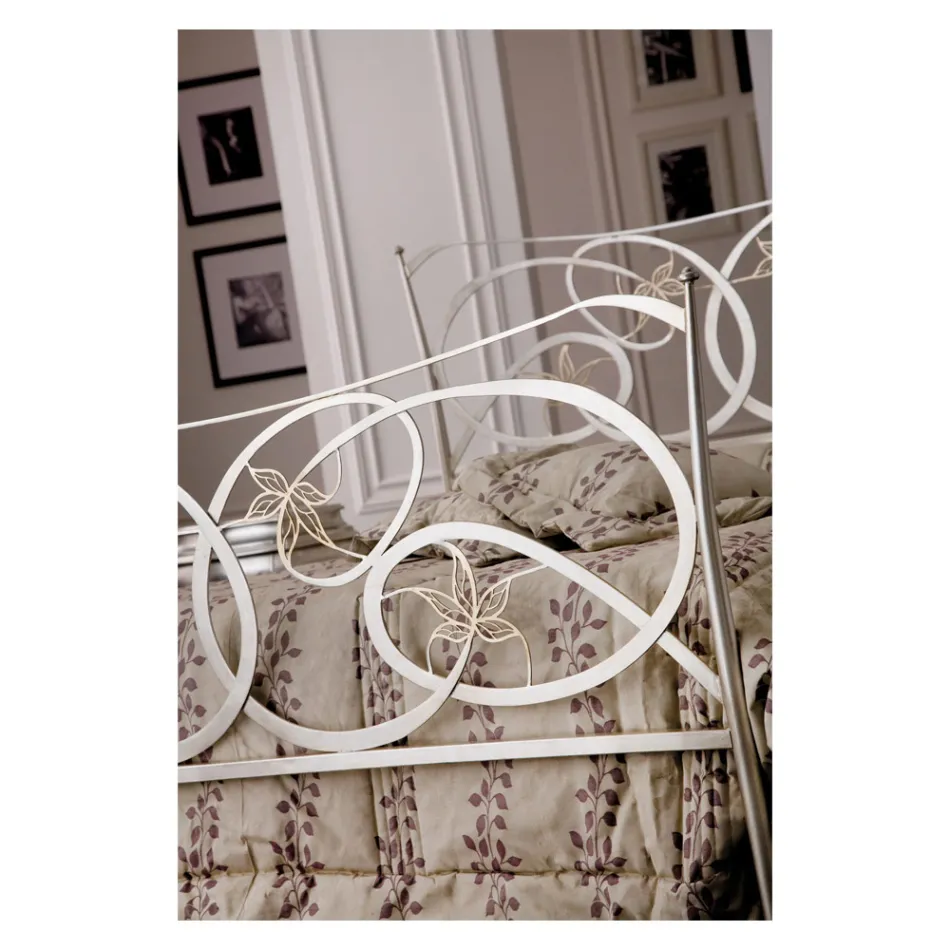 Dubbelsäng med fotbräda i olika utföranden Made in Italy - Natural Viadurini