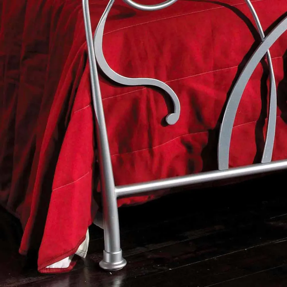 Dubbelsäng i järn hantverk med koniska ben Zoe Viadurini