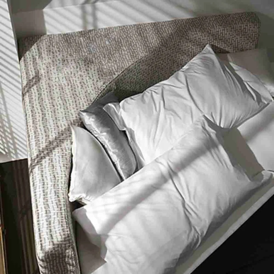 Modern rund dubbelsäng med kantig huvudgavel Tillverkad i Italien - Tima Viadurini