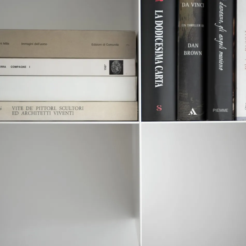 Väggbokhylla i modulär design i metall av hög kvalitet - Roger Viadurini