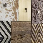 Vardagsrumsbokhylla i mangoträ och Homemotion återvunna dörrar - Auriel Viadurini