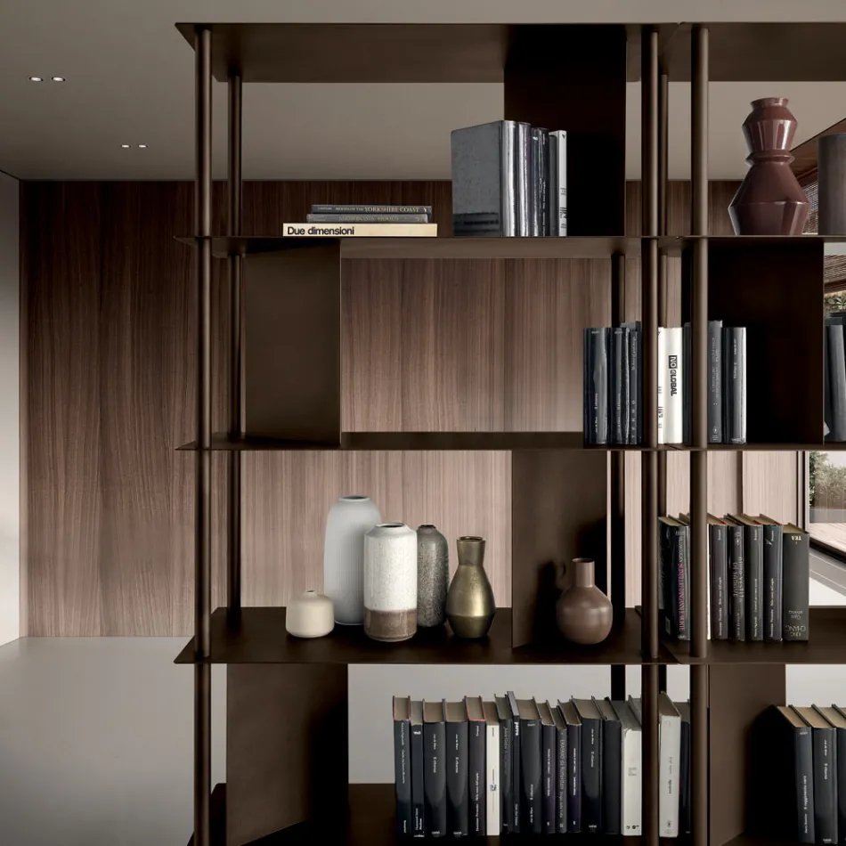 Filiberta vertikal bokhylla tillverkad i målad metall, tillverkad i Italien Viadurini