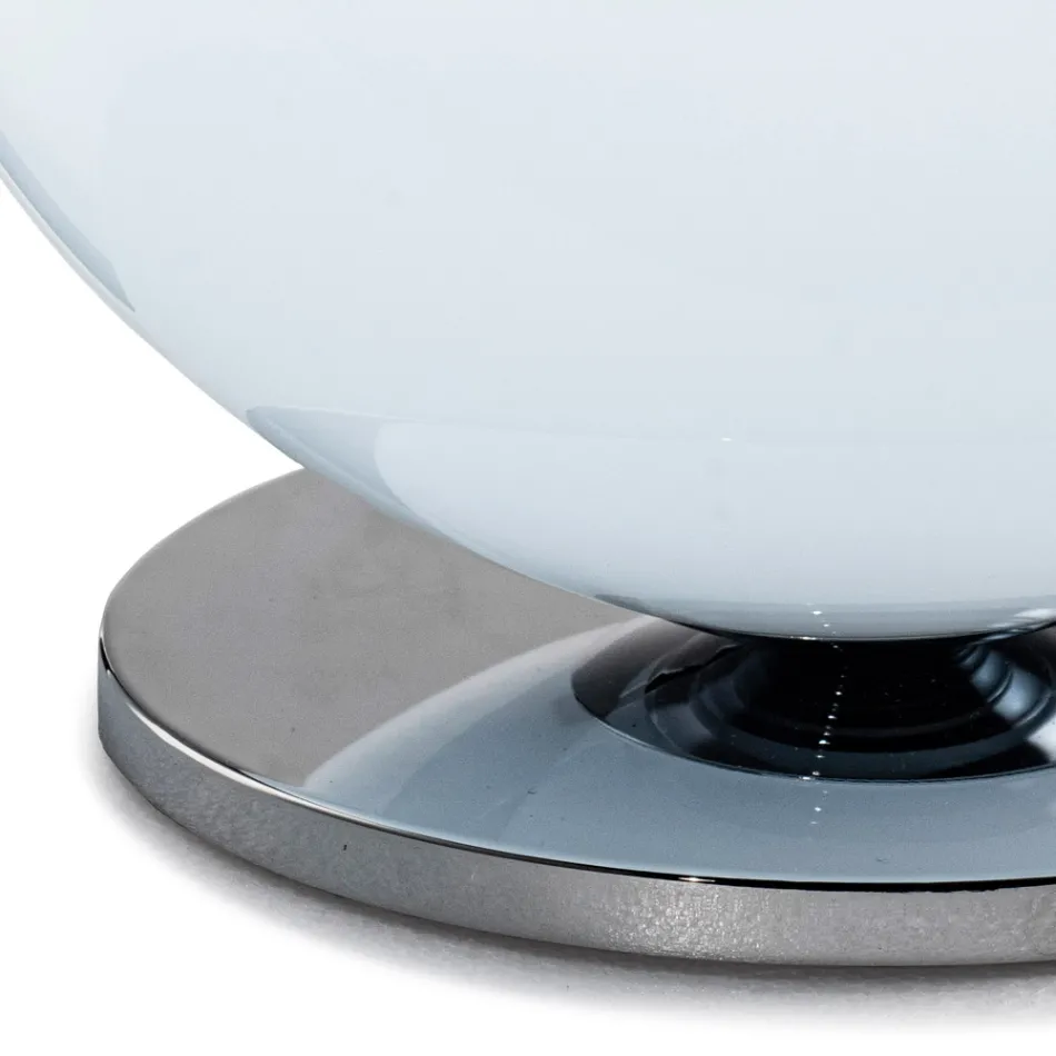 Isotta bordslampa i glas och metall i två storlekar Tillverkad i Italien Viadurini
