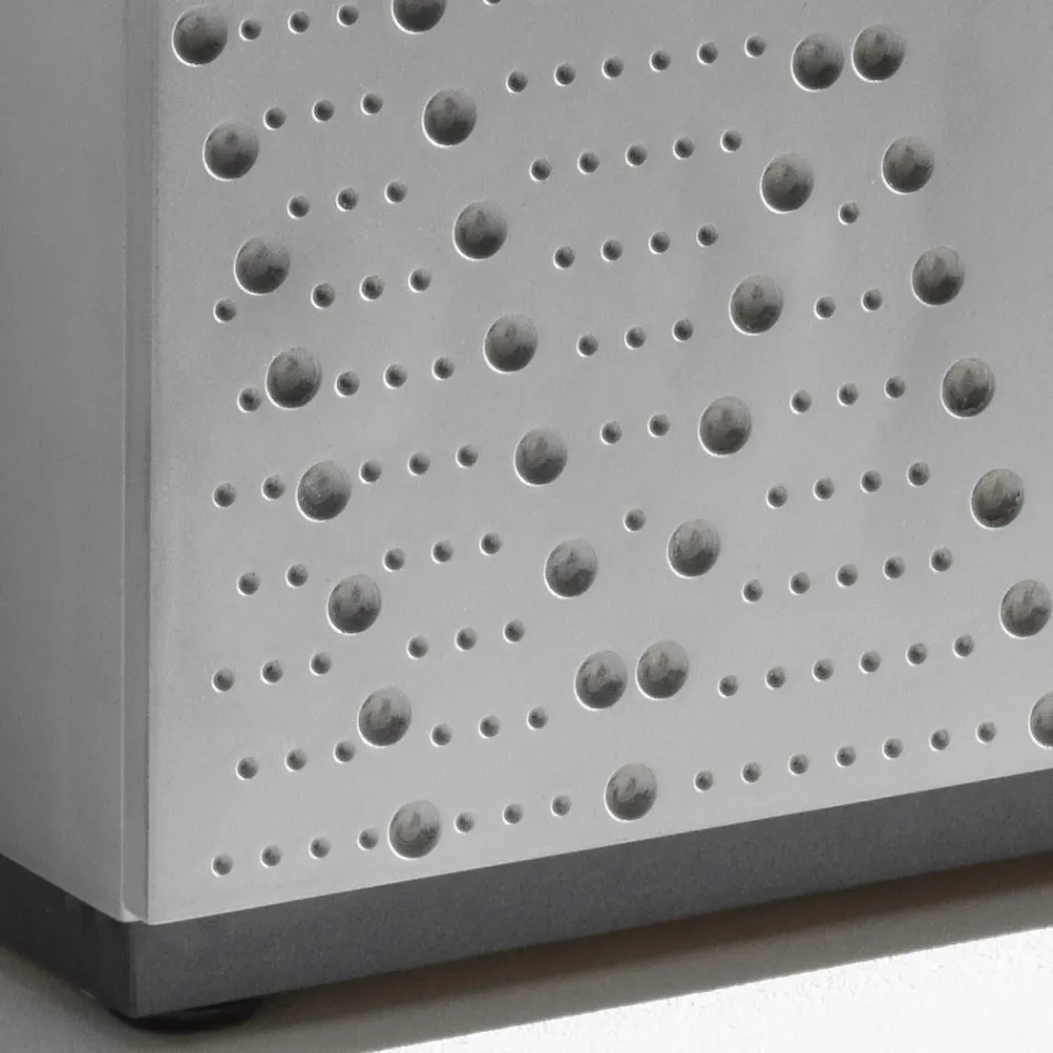 Skänk med 3 dörrar och 3 innerhyllor, dekoration i gjuterialuminium - Scorpion Viadurini