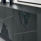 Skänk med 3 dörrar i lackerad MDF med pantograf och glasinsatser i marmorlook - Danila Viadurini