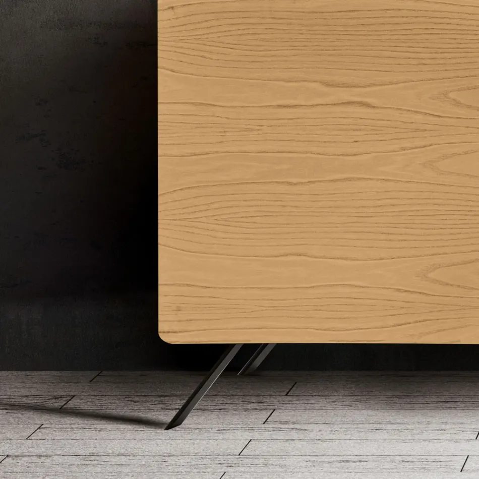 Vardagsrumsskänk med 4 dörrar i naturlig ask-finish Made in Italy - Melek Viadurini