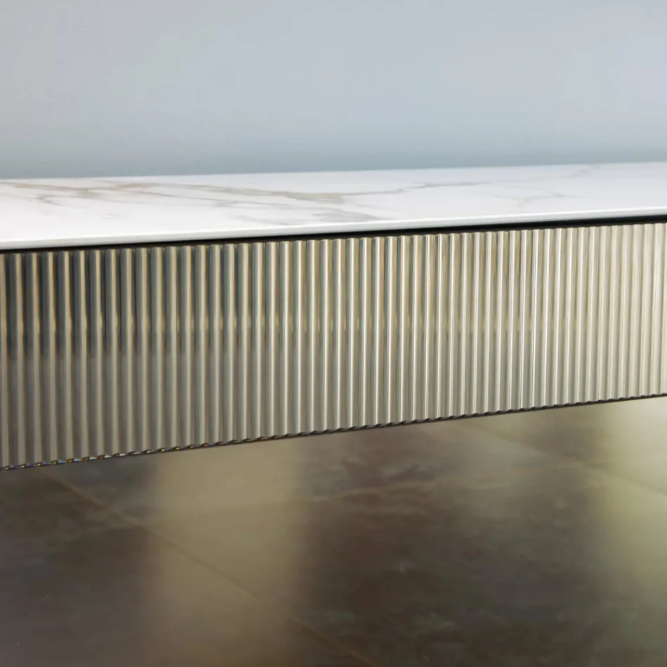 Vardagsrumsskänk med stålbotten och melaminstruktur - Adriel Viadurini