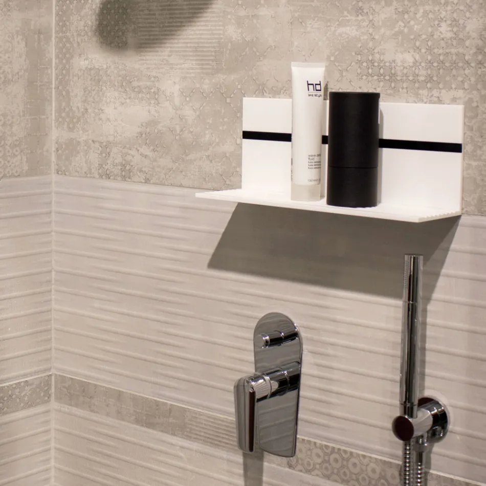 Vit Corian vägghylla L 35 eller L 60 cm Tillverkad i Italien Kvalitet - Elono Viadurini