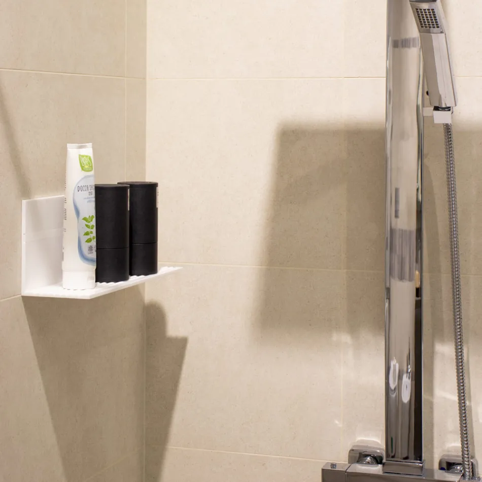 Vit Corian vägghylla L 35 eller L 60 cm Tillverkad i Italien Kvalitet - Elono Viadurini