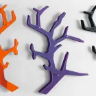 Vägghylla av plexiglas med klädkrokar tillverkad i Italien - neon Viadurini