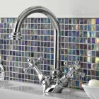 1-håls handfatsblandare med hög pip i vintage mässing Tillverkad i Italien - Elisea Viadurini