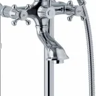 Klassisk golvbadkarblandare i mässing tillverkad i Italien - Lisca Viadurini