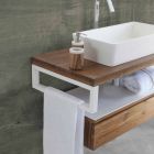 Upphängt badrumsskåp i teak med handdukshållare i Hi Macs® White - Saverno Viadurini