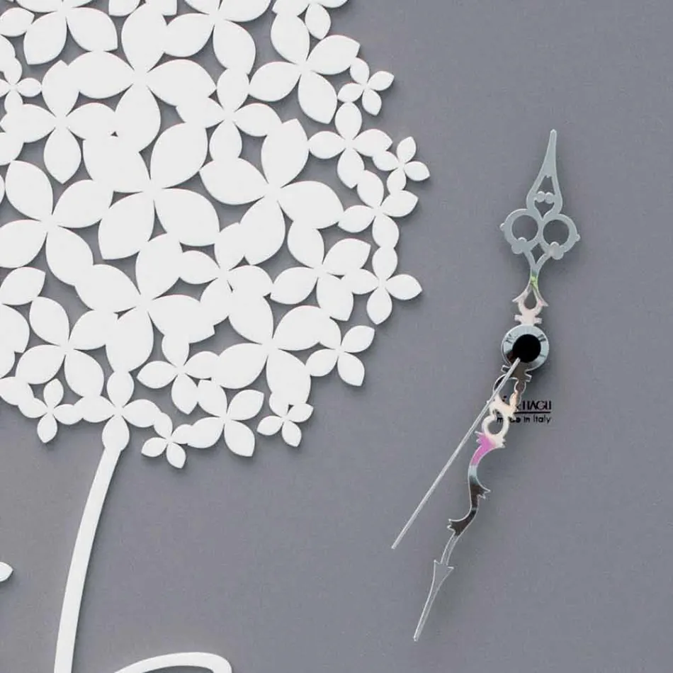 Modern design rund dekorerad grå träväggklocka - Overheaddusch Viadurini