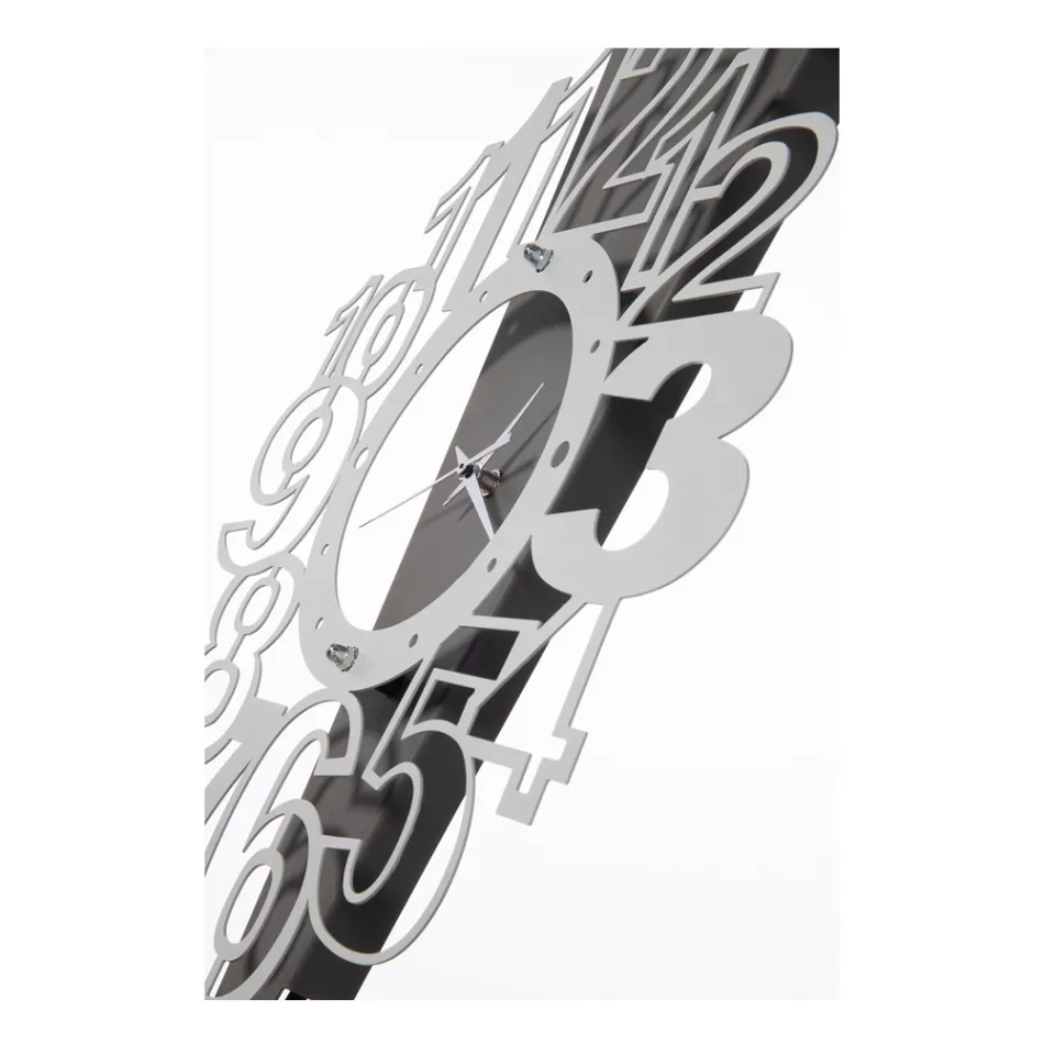 Väggklocka i järn med utropstecken Tillverkad i Italien - Hand Viadurini