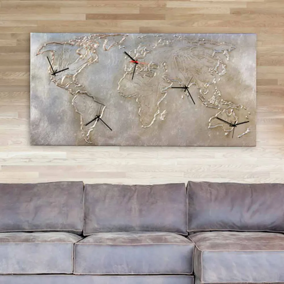 Modern klocka med fem rattar som visar Miles-världen Viadurini