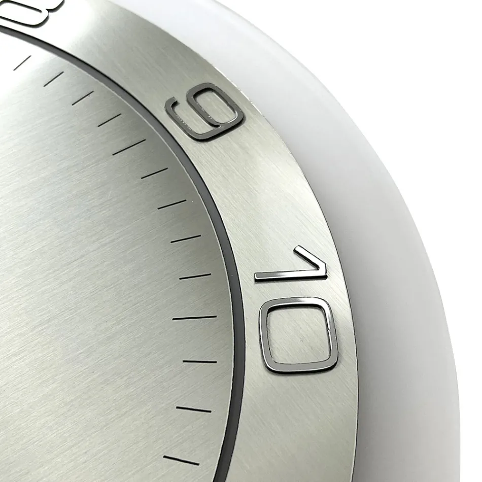 Modern väggklocka modell Dininho Viadurini