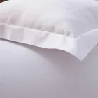 Påslakanset 100 % bomull satin med 2 örngott tillverkat i Italien - fluffigt Viadurini