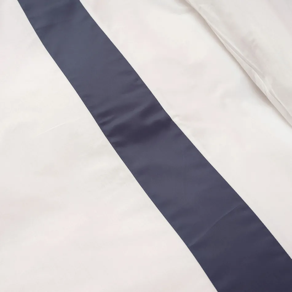 Enkelt och ett halvt fyrkantigt påslakanset i 100 % bomull och 10 % bomullssatin - Detalj Viadurini