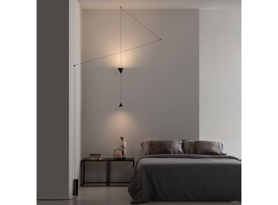 Golvlampa i svart aluminium och dubbel kon Minimal Design - Mercado Viadurini