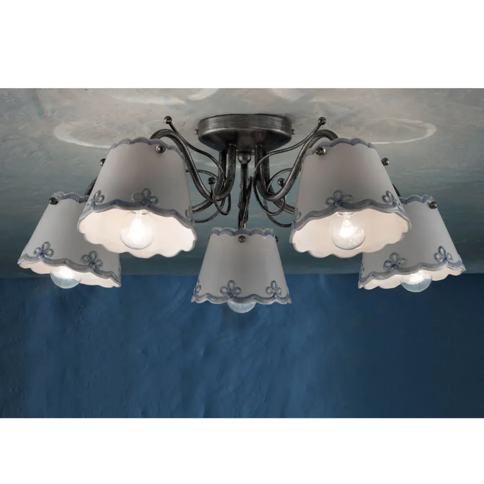 Taklampa med 3 eller 5 lampor i handmålad broderieffekt Keramik - Ravenna Viadurini