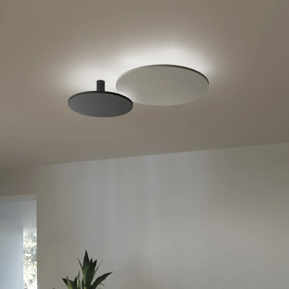 Taklampa av metall i olika utföranden och storlekar - Lumi Viadurini