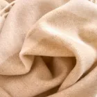 Ultramjuk och fluffig ullblandning Pläd tillverkad i Italien - Caldoso Viadurini