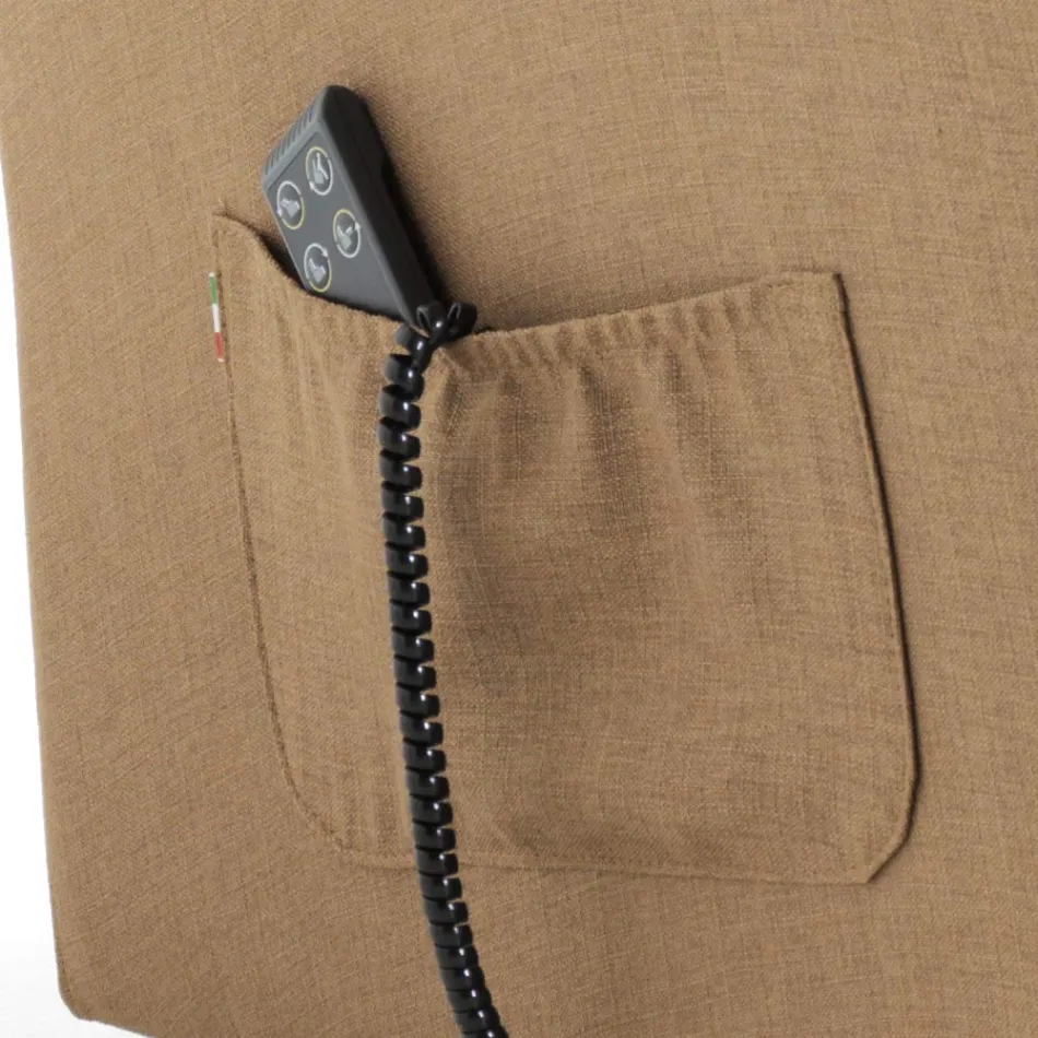 Lyftfåtölj med extra stor sits i Made in Italy-tyg - Margaret Viadurini