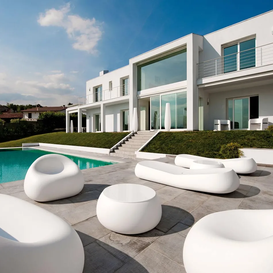 Design utomhusfåtölj i färgad polyeten Tillverkad i Italien - Ervin Viadurini