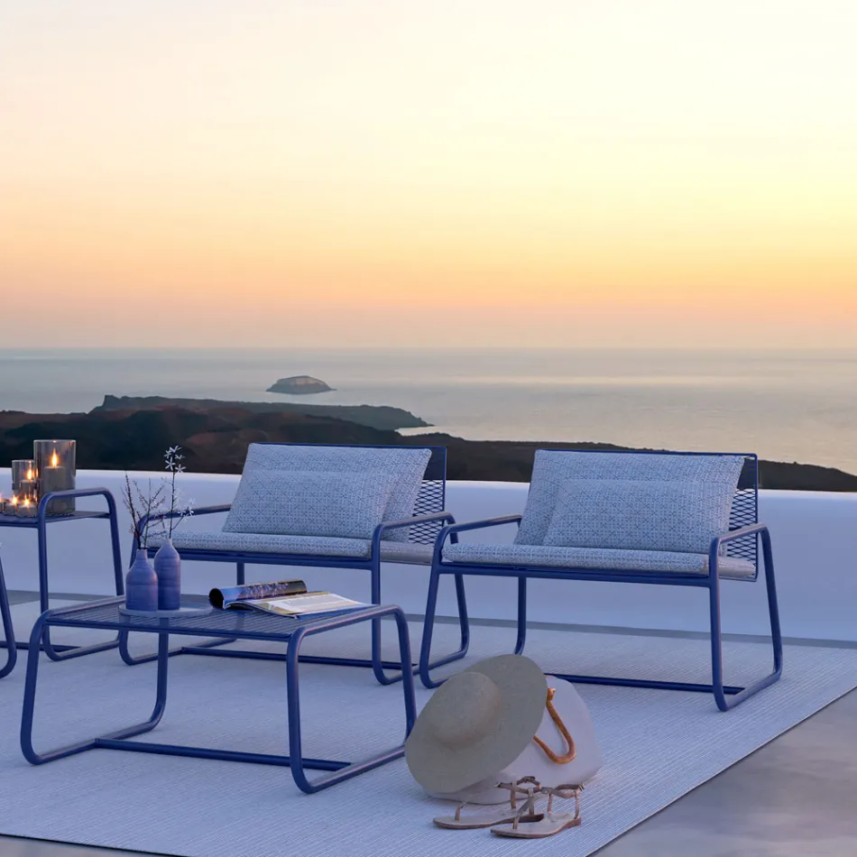 Utomhusfåtölj i metall med lyxdyna Tillverkad i Italien - Karol Viadurini