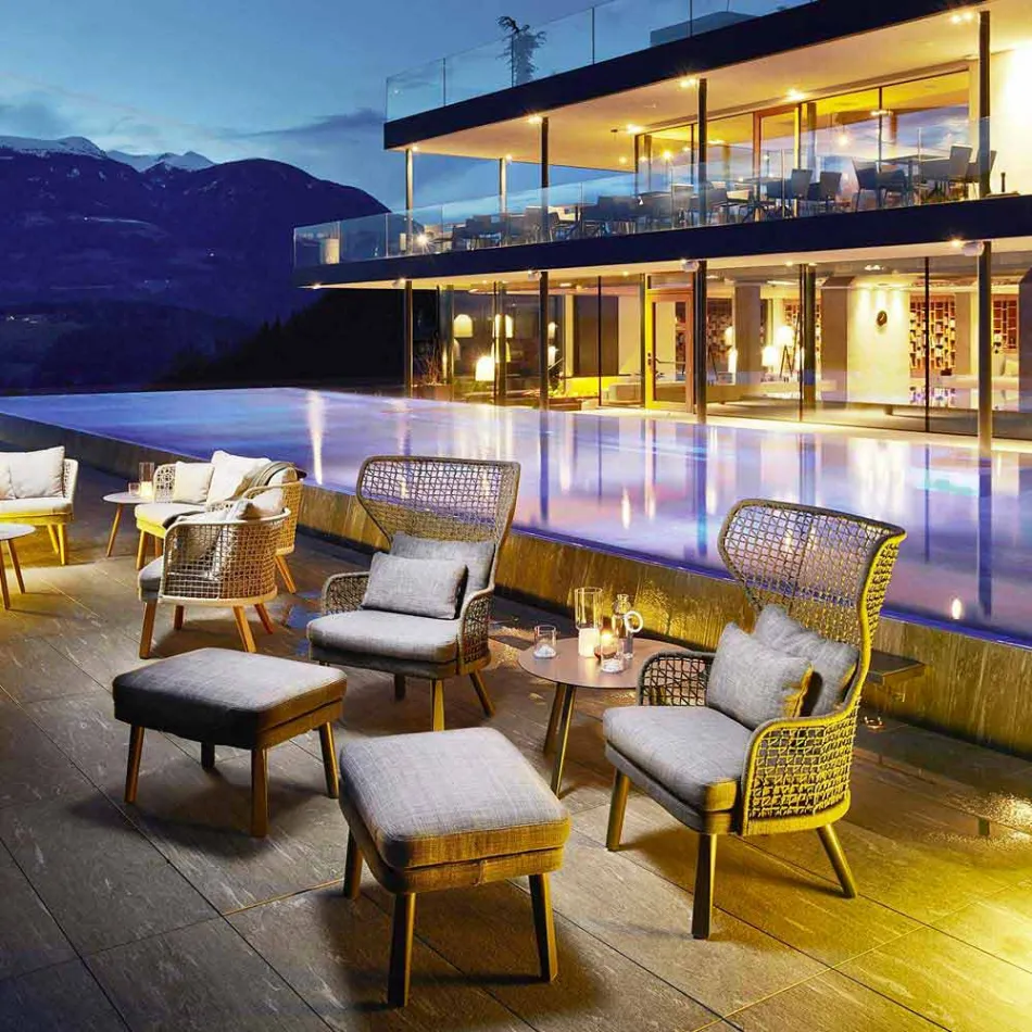 Varaschin Emma stoppad utomhus fåtölj med modern design Viadurini