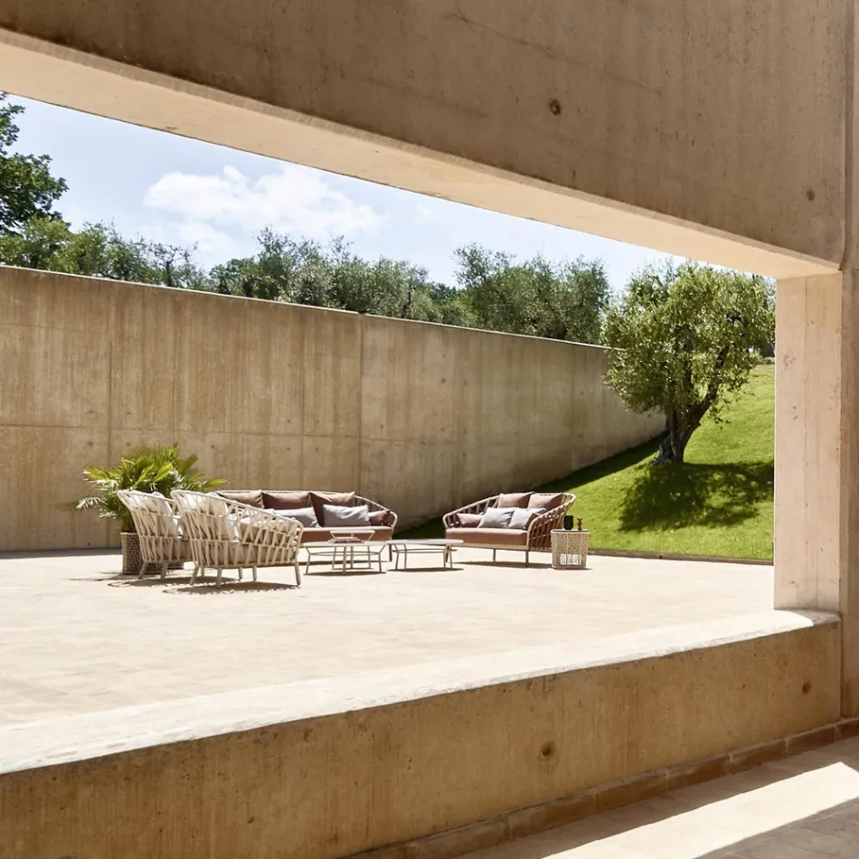 Trädgårdsfåtölj i aluminium tillverkad i Italien - Emmacross från Varaschin Viadurini