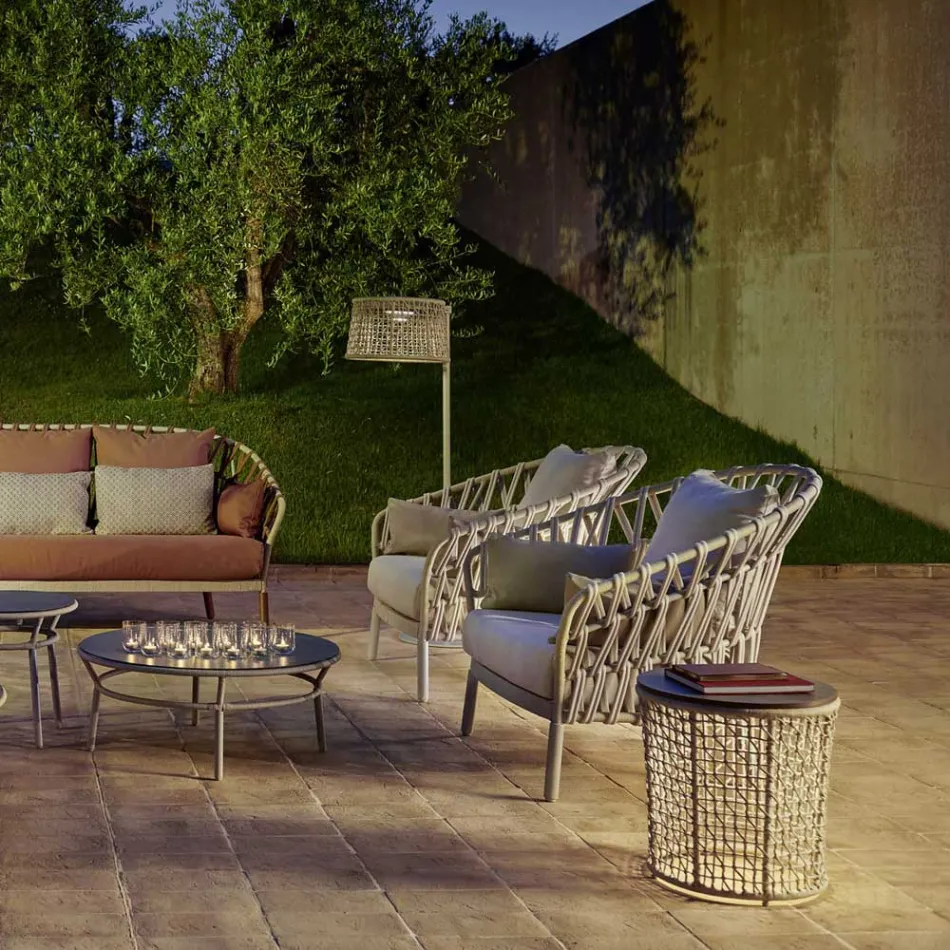 Trädgårdsfåtölj i aluminium tillverkad i Italien - Emmacross från Varaschin Viadurini