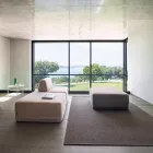 Fyrkantig vardagsrumsfåtölj klädd i tyg Made in Italy - Lilium Viadurini