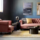 Klassisk designfåtölj i trä och grå eller rosa sammetseffekt - Sanny Viadurini